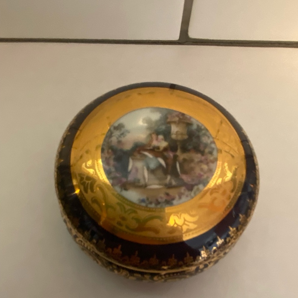 Elegant Gold and Blue Decorative Box